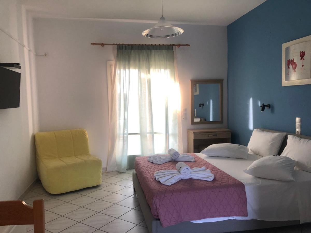 Eleftheria Studios And Apartments Akharavi Extérieur photo