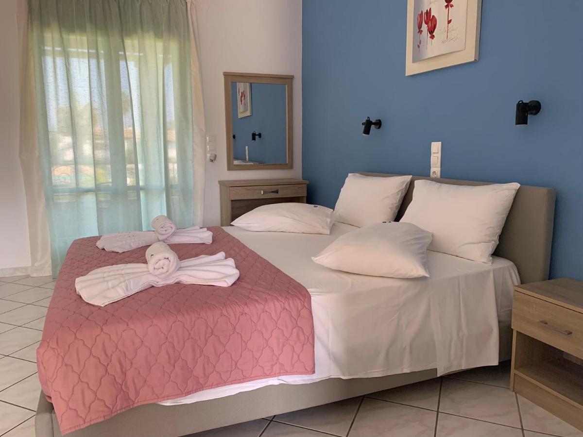 Eleftheria Studios And Apartments Akharavi Extérieur photo