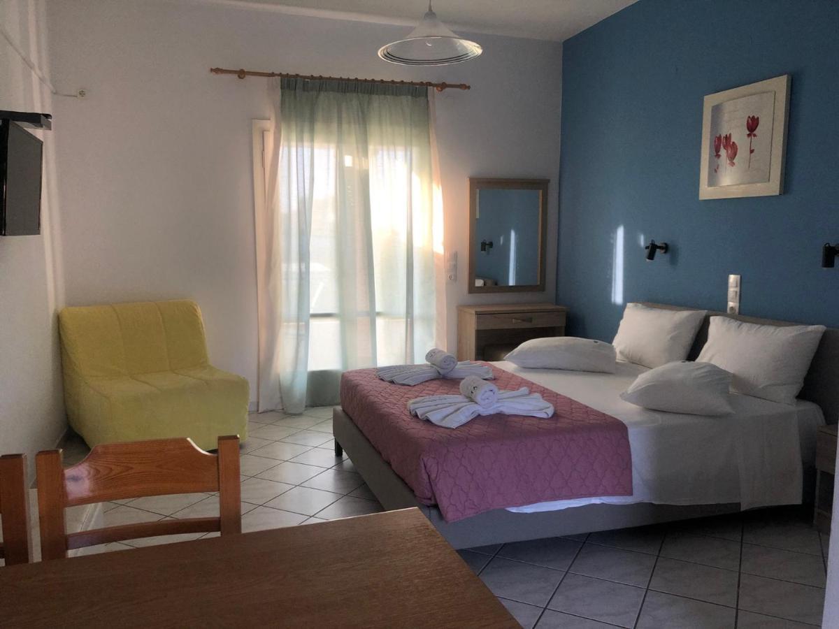 Eleftheria Studios And Apartments Akharavi Extérieur photo